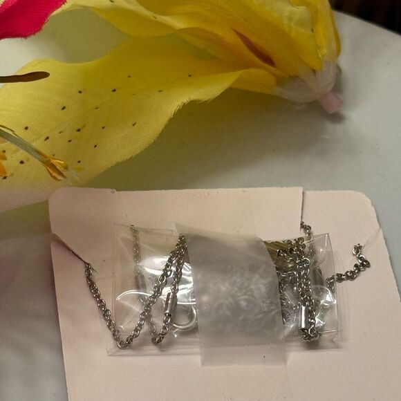 New with tags! Gemma Simone “Presley Two Necklace Layering Set!” - Picture 9 of 11